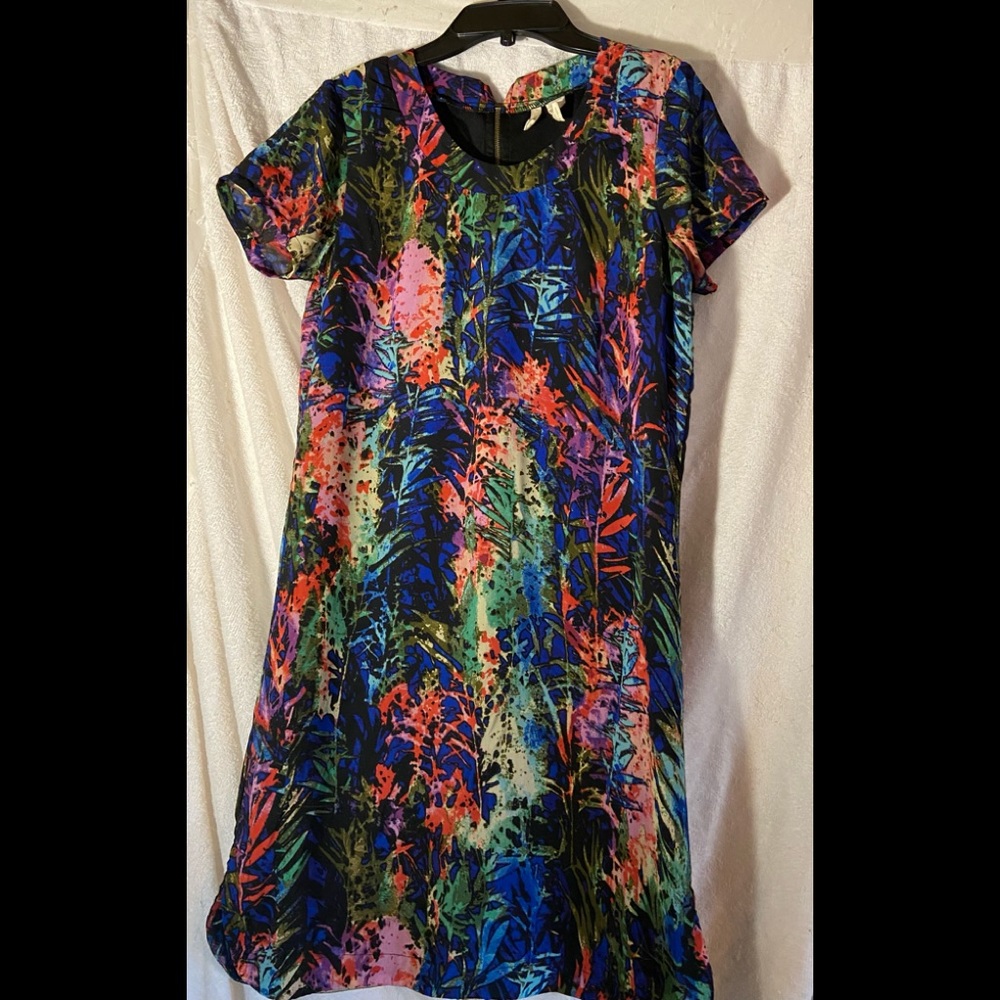 Japna colorful party or business dress , like new